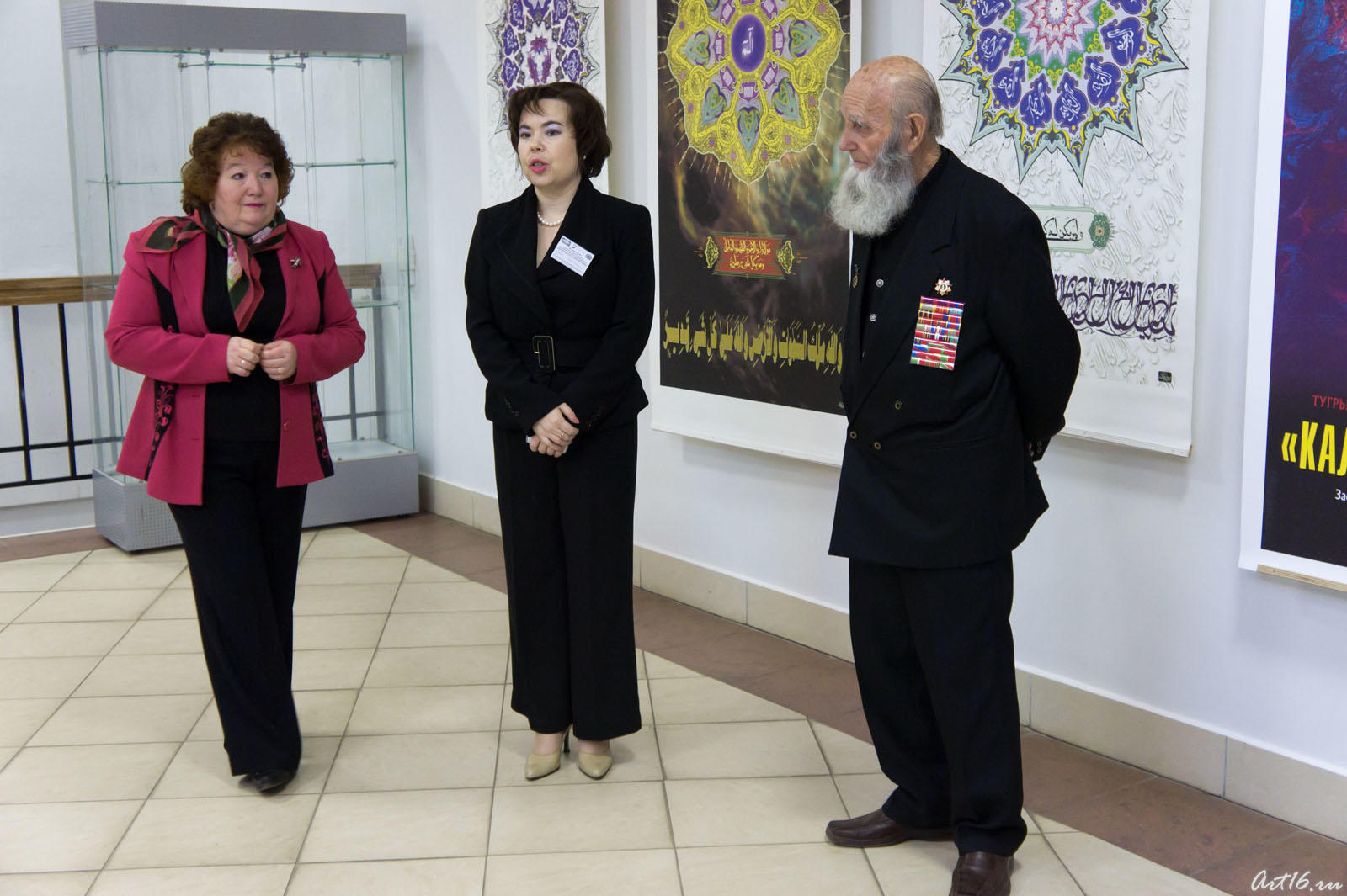 Открытие выставки ʺКаллиграфия за мирʺ в выставочном зале КГУ (КПФУ)::«Каллиграфия за мир»