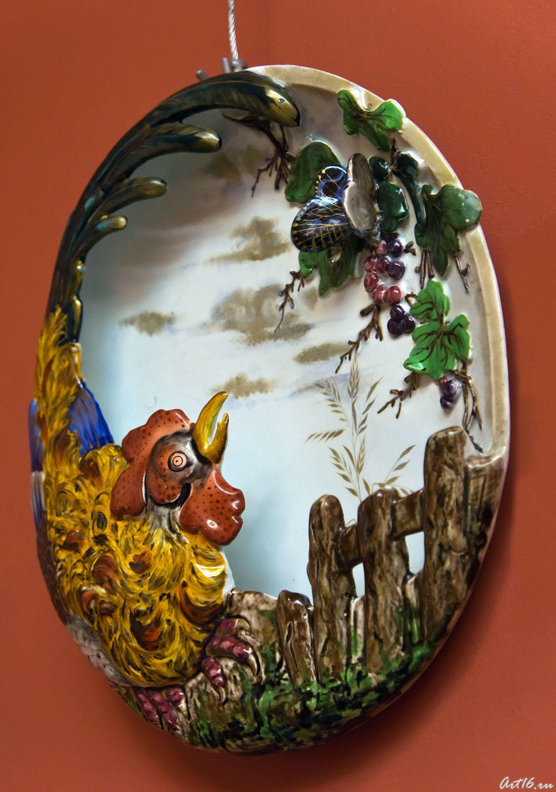 Декоративная тарелак с изображением петуха, 1870. Огюст Мажорель (1825-1879)::Фаянс Галле и школа Нанси