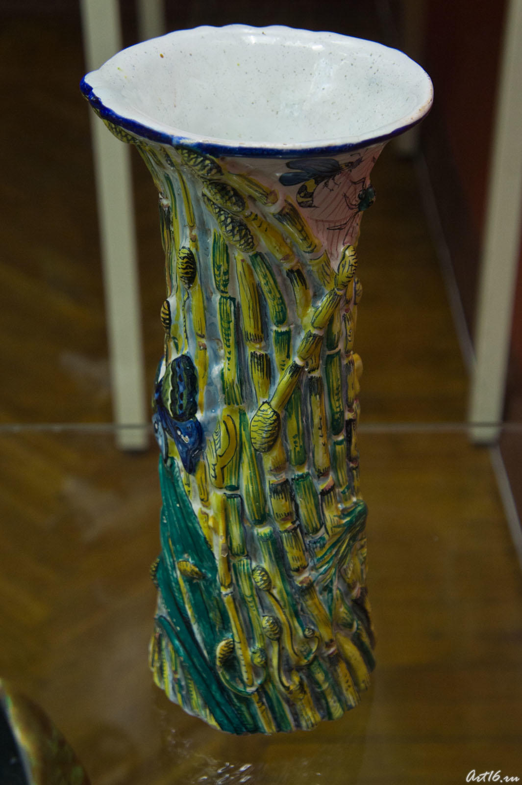 Ваза «бамбук», 1871. Эмиль Галле (1846-1904) Нанси::Фаянс Галле и школа Нанси