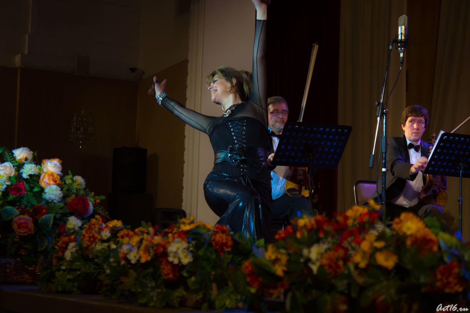 07141 Любовь Казарновская. Филармониада 2010. Казань::Любовь Казарновская и солисты оркестра Большого театра