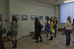 На  выставке «Во сне и наяву» Фарита Губаева. Казань 2010