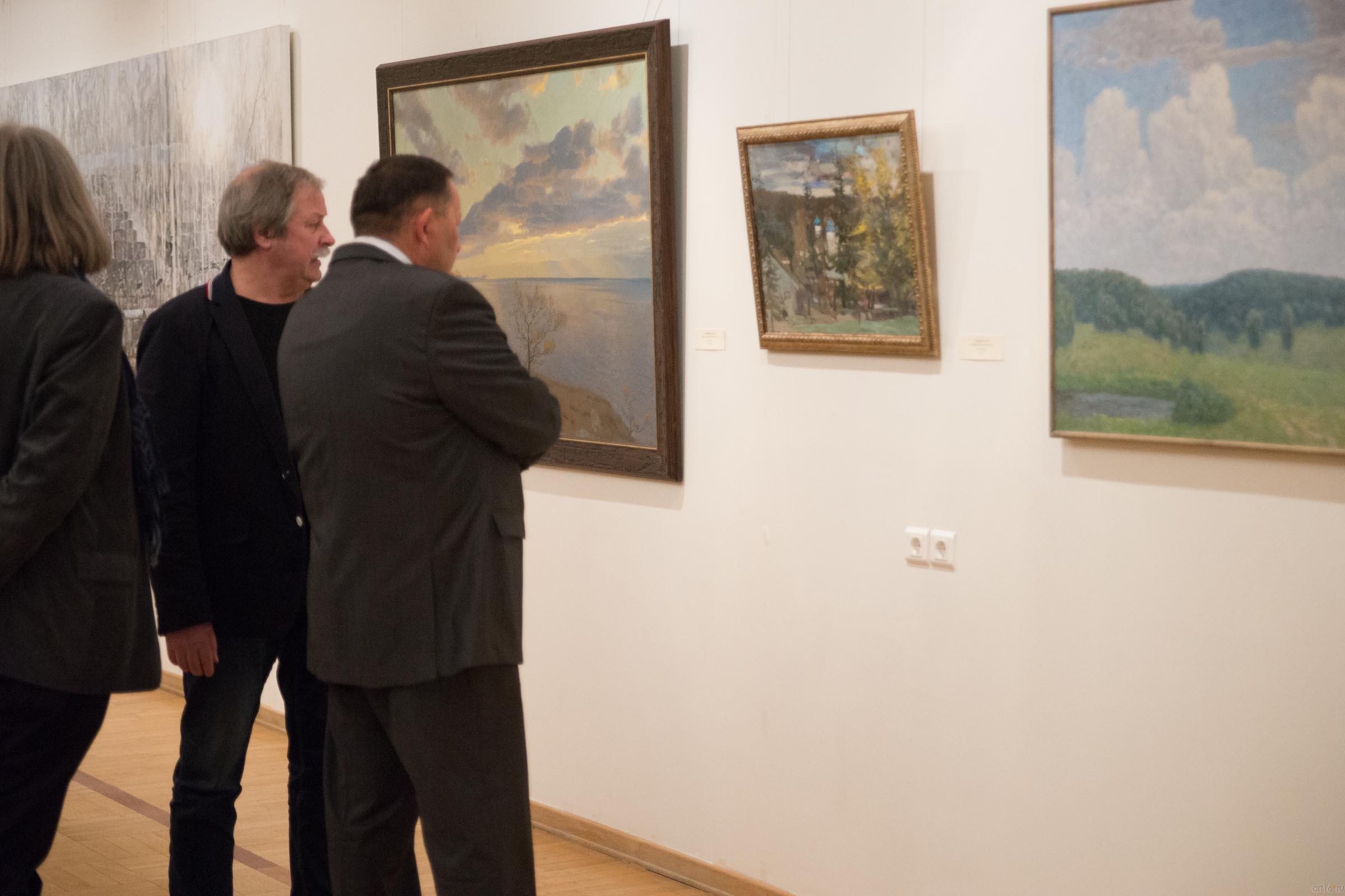 ::Красные ворота