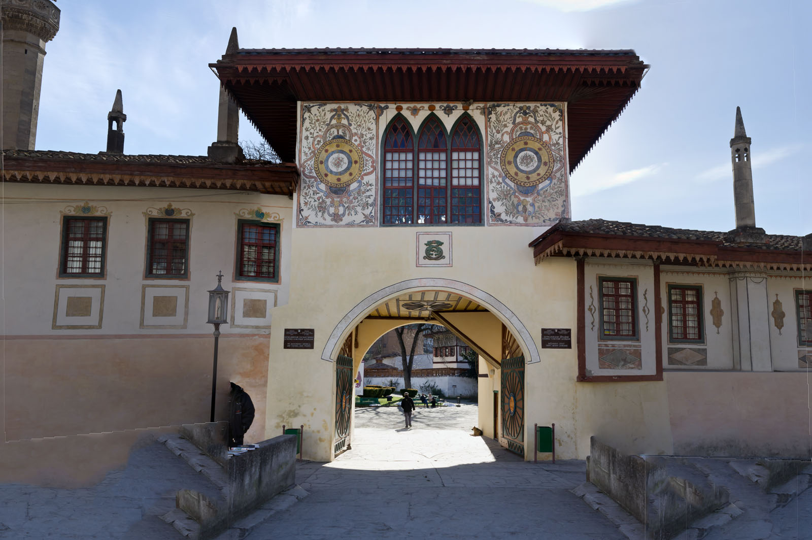 Северные ворота Ханского дворца в Бахчисарае