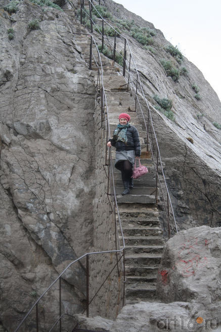 Лестница, ведущая на смотровую площадку горы Дива