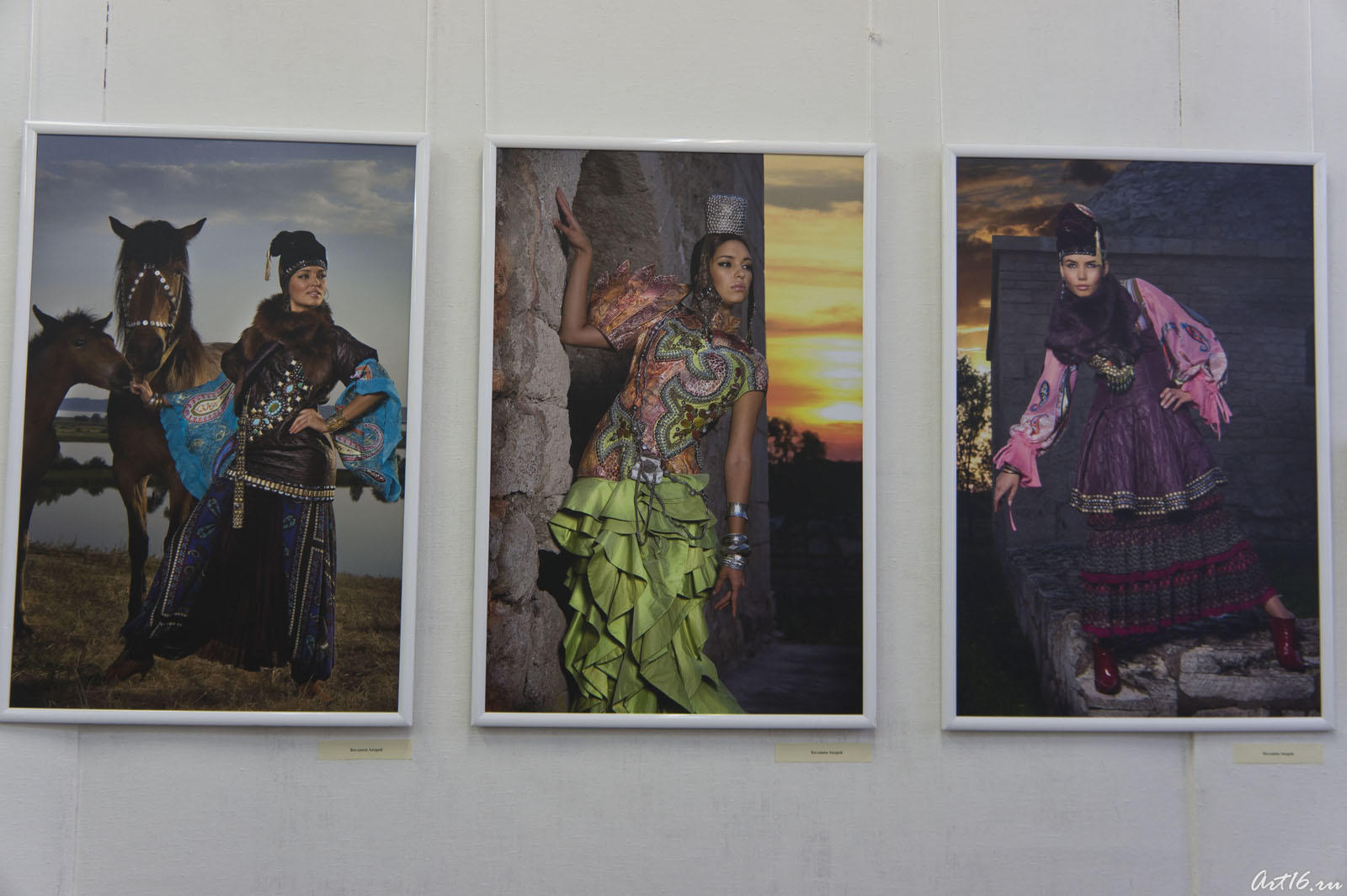 Фотографии Андрея Богданова::8 марта. Фотовыставка «Я встретил Вас…»