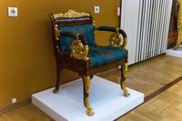 Кресло из Малахитового зала Зимнего дворца Санкт-Петербург, мастерская братьев Гамбс 1830