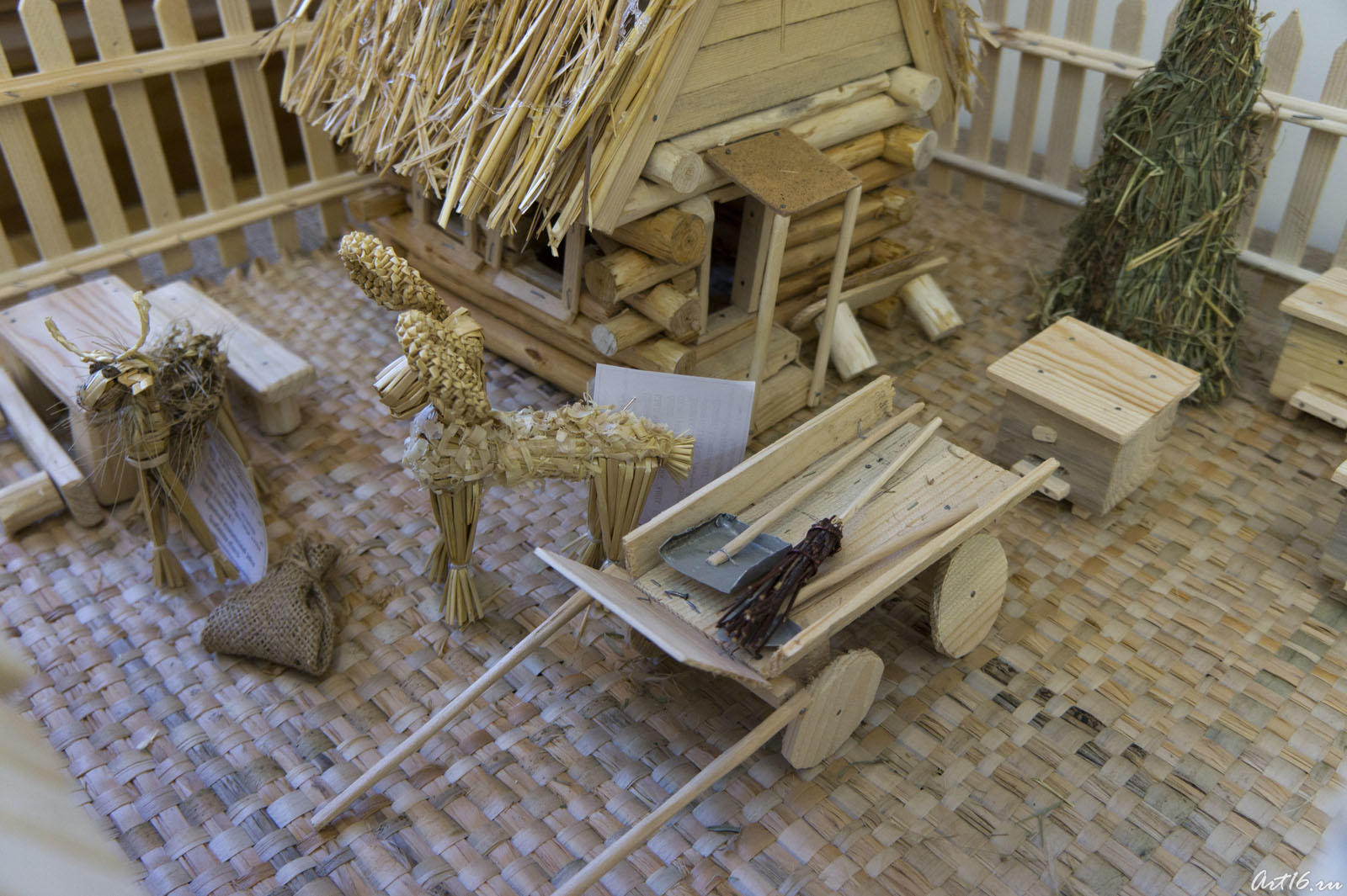 Фрагмент композиции ʺРодная Деревняʺ.  Гарипов Рафиль, 15 лет::Обаятельный Шурале