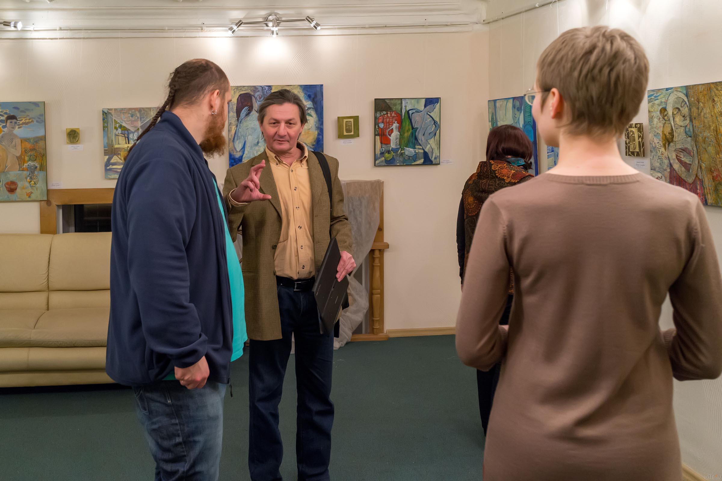 Салихов Рустам::Полдень. Выставка Ольги Сушковой и Светланы Зайцевой