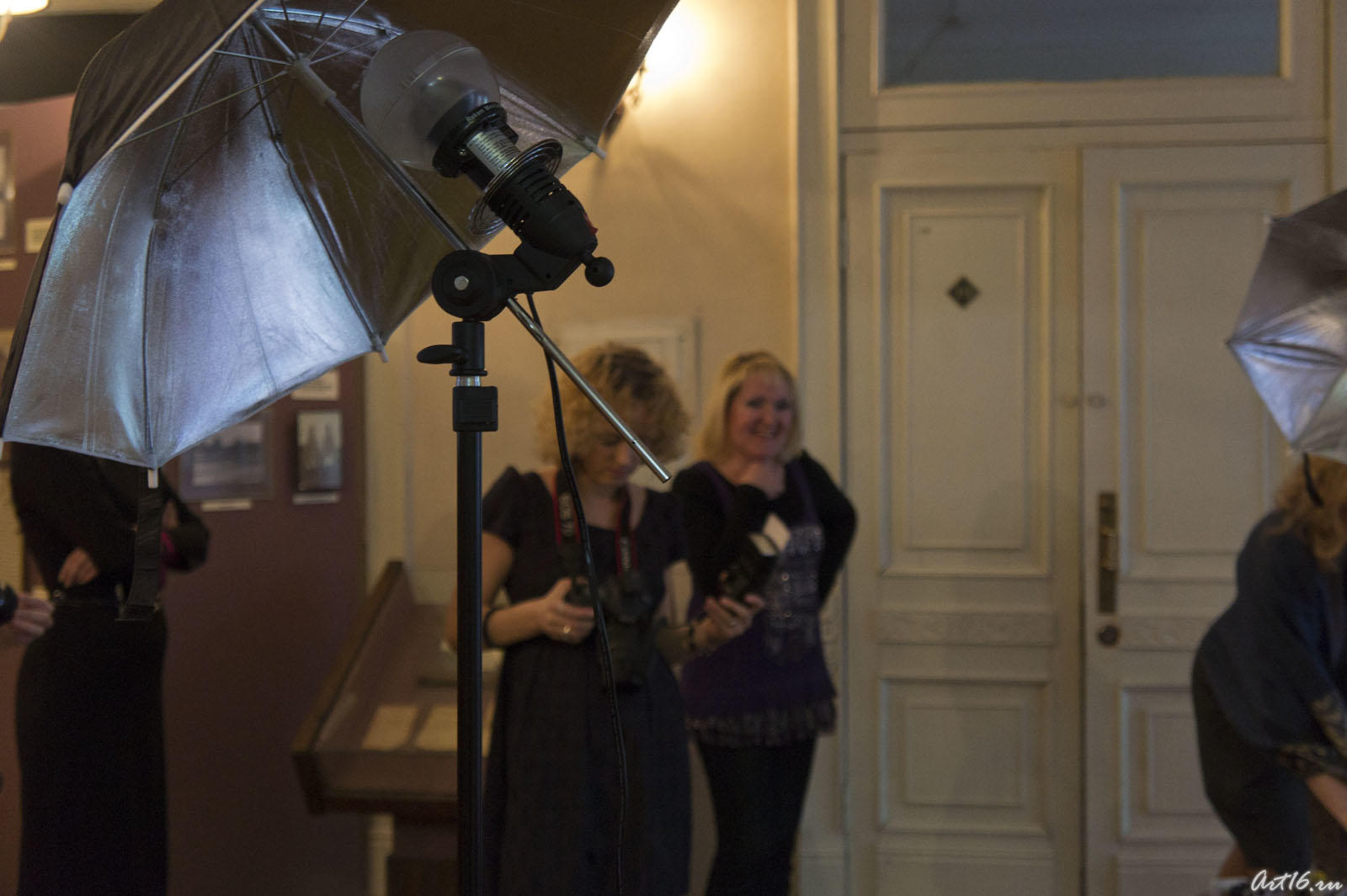 Фотосалон, работающий единственную ночь::Ночь в музее Горького. Пятница 13