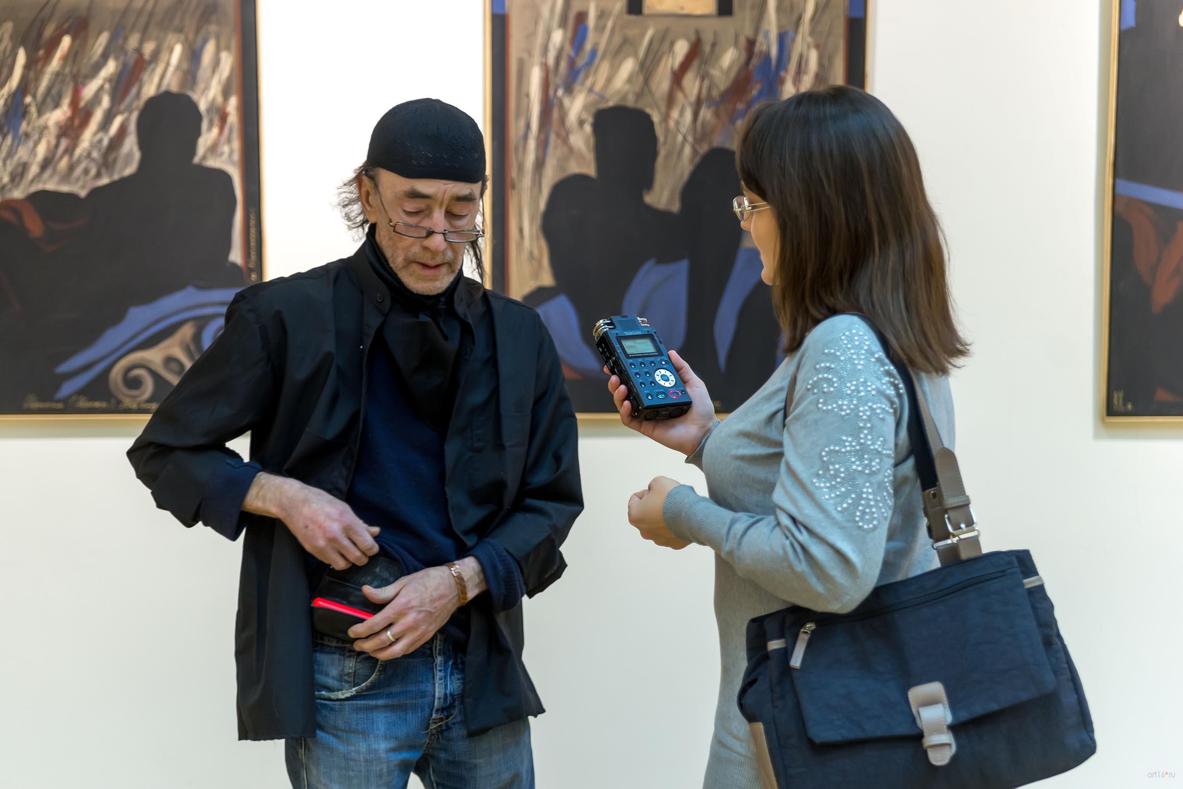 ::Выставка Василя Ханнанова «ФАЗКУРУНИ – АЗКУРКУМ» «ВСПОМНИТЕ МЕНЯ – И ВСПОМНЮ Я ВАС» 