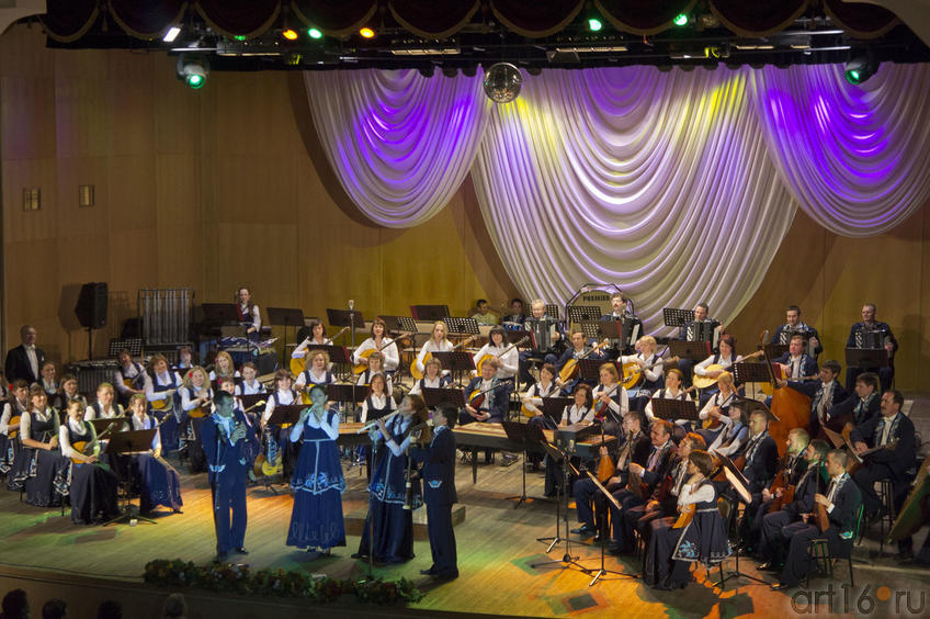 Выступление Государственного оркестра народных инструментов РТ::Государственный оркестр народных инструментов РТ