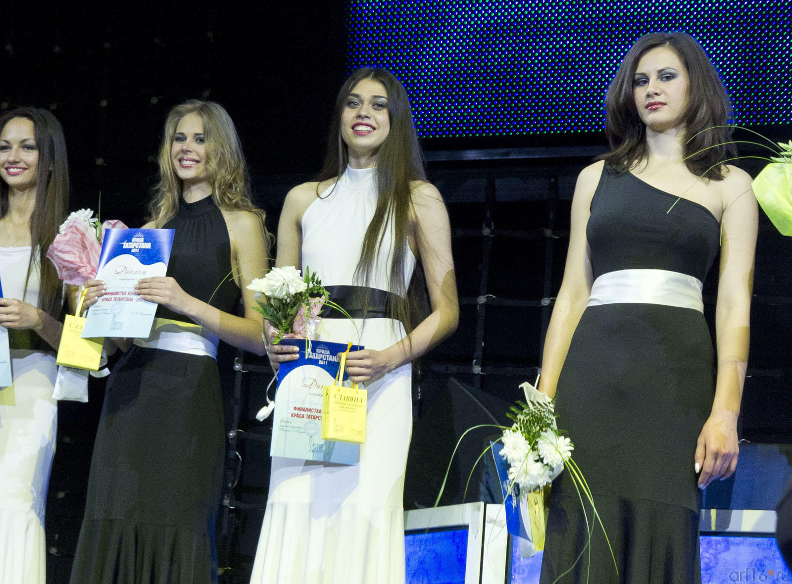 На церемонии награждения::«Краса Татарстана — 2011»