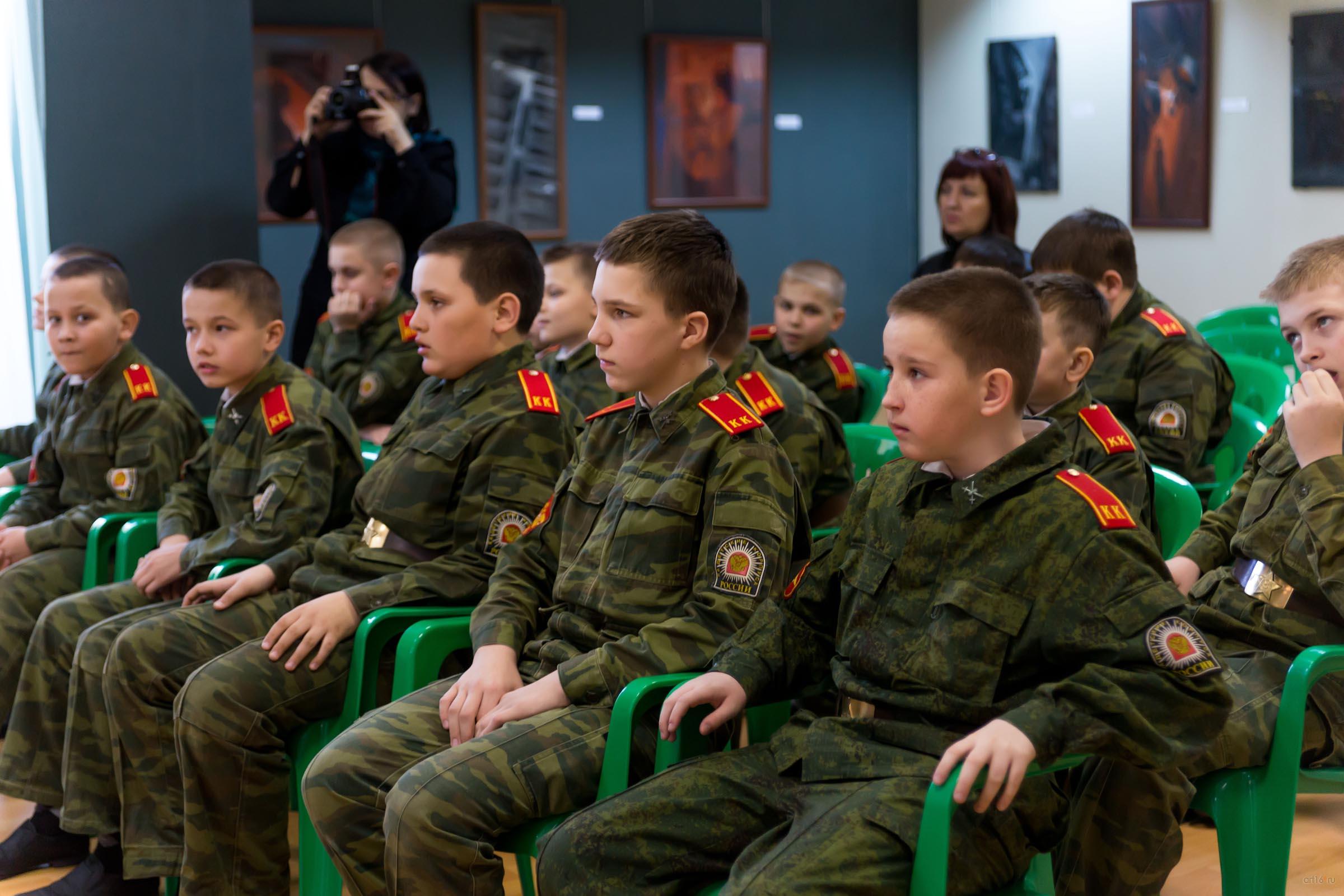 ::В.П.Аршинов. Графическая серия «Бессмертная песня» по стихам «Моабитские тетради» М.Джалиля