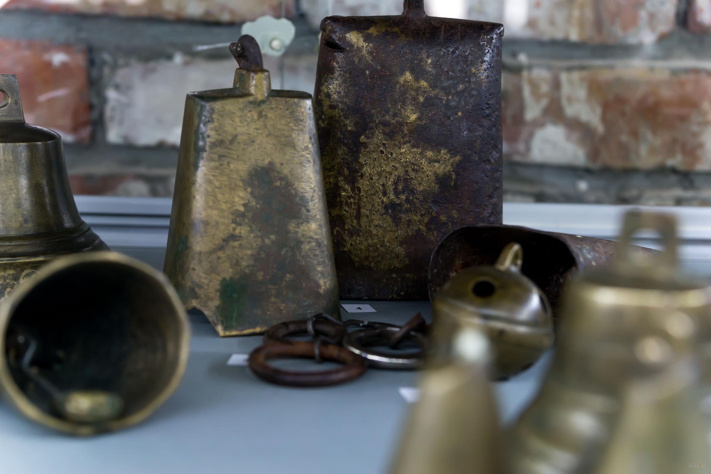 ::Выставка «Клинки и колокольчики»