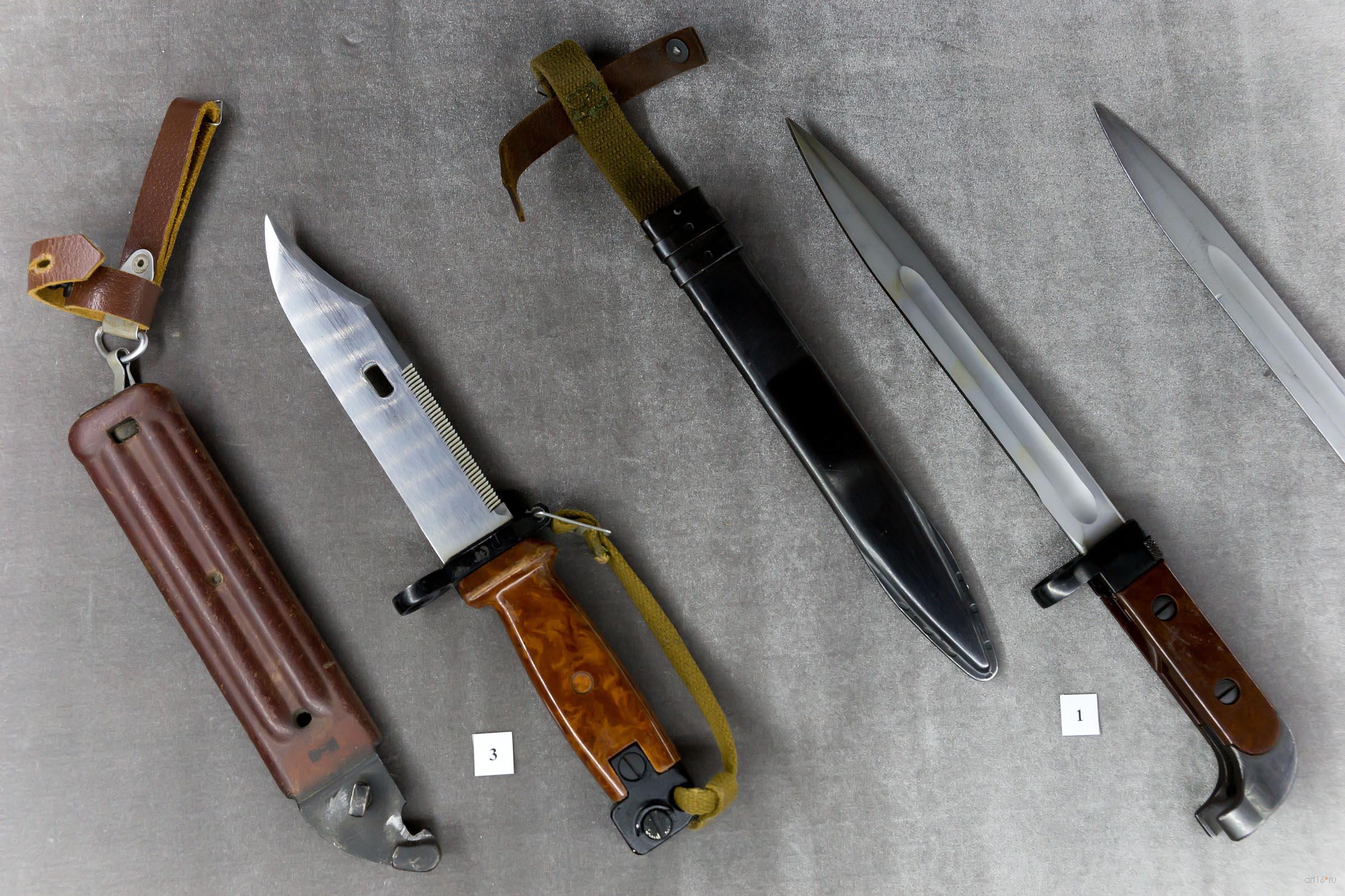 ::Выставка «Клинки и колокольчики»