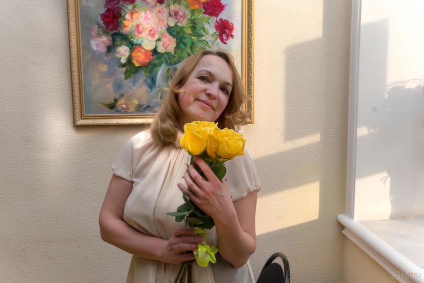 ::Елена Острая. Выставка