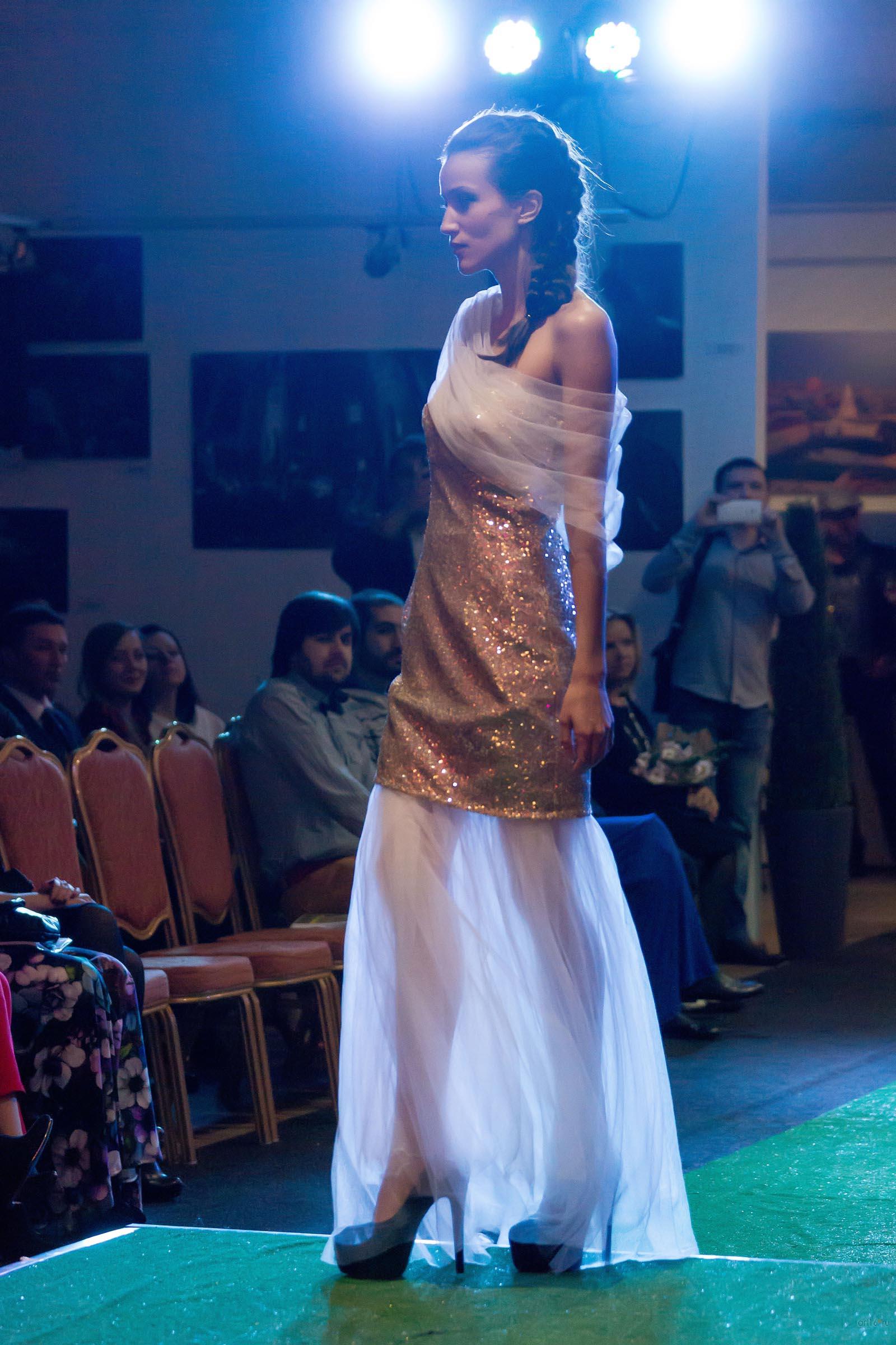 ::Модный показ