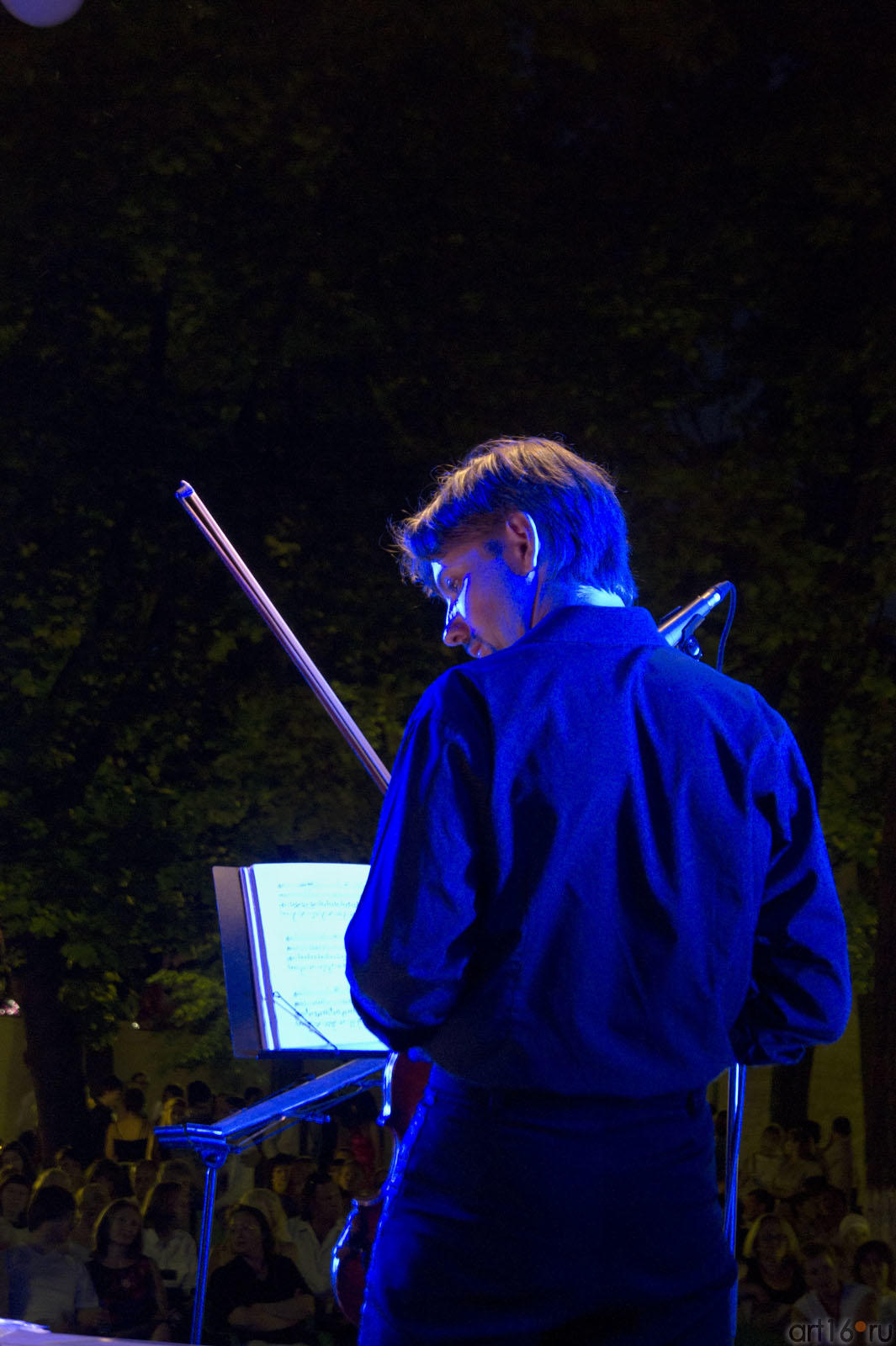 Тимур Монасыпов - скрипка::Джаз в «Усадьбе Сандецкого» - 21.07.2011