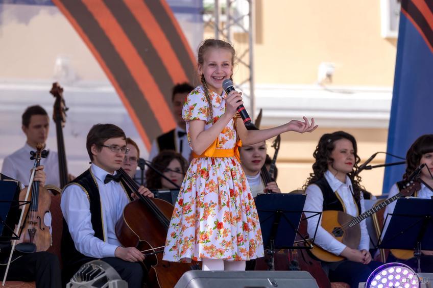 ::10.05.2015. Фестиваль молодых исполнителей песен времен Великой Отечественной войны 1941-1945 годов