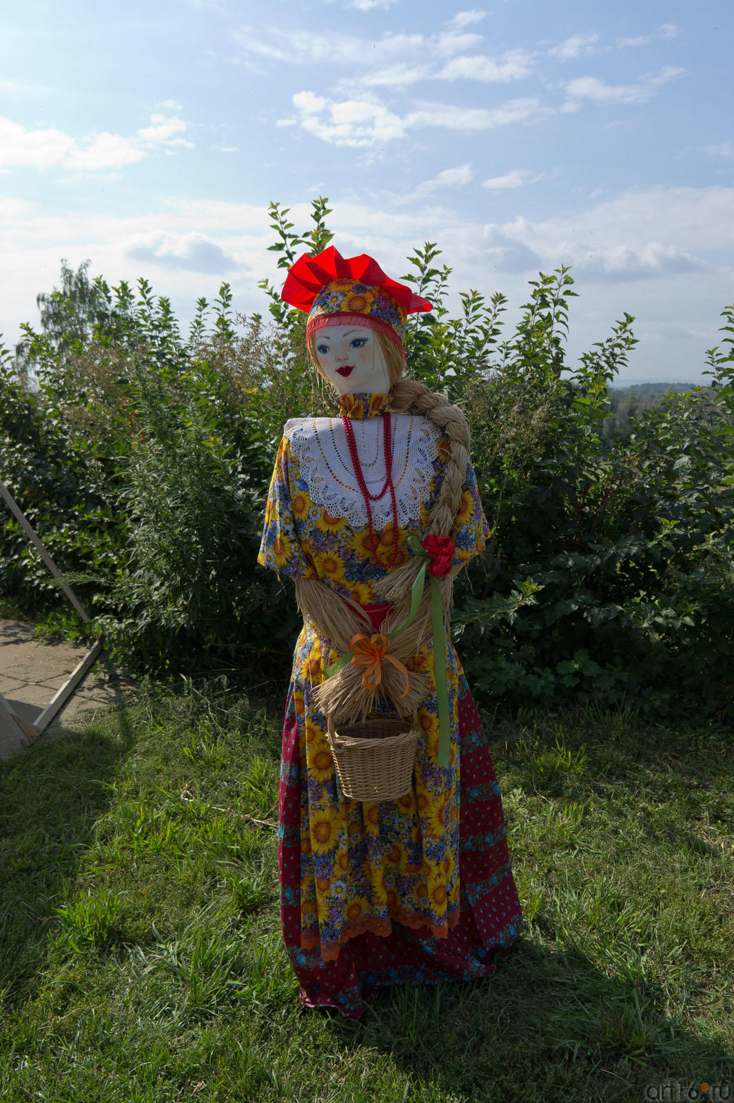 Красна-девица на Спасской ярмарке::Спасская ярмарка в Елабуге. 19-21 августа 2011