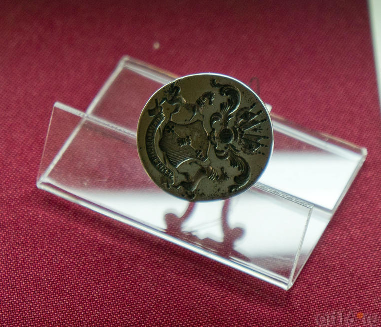 Печатка с гербом Воронцовых, сталь::«Державин, бич вельмож…»