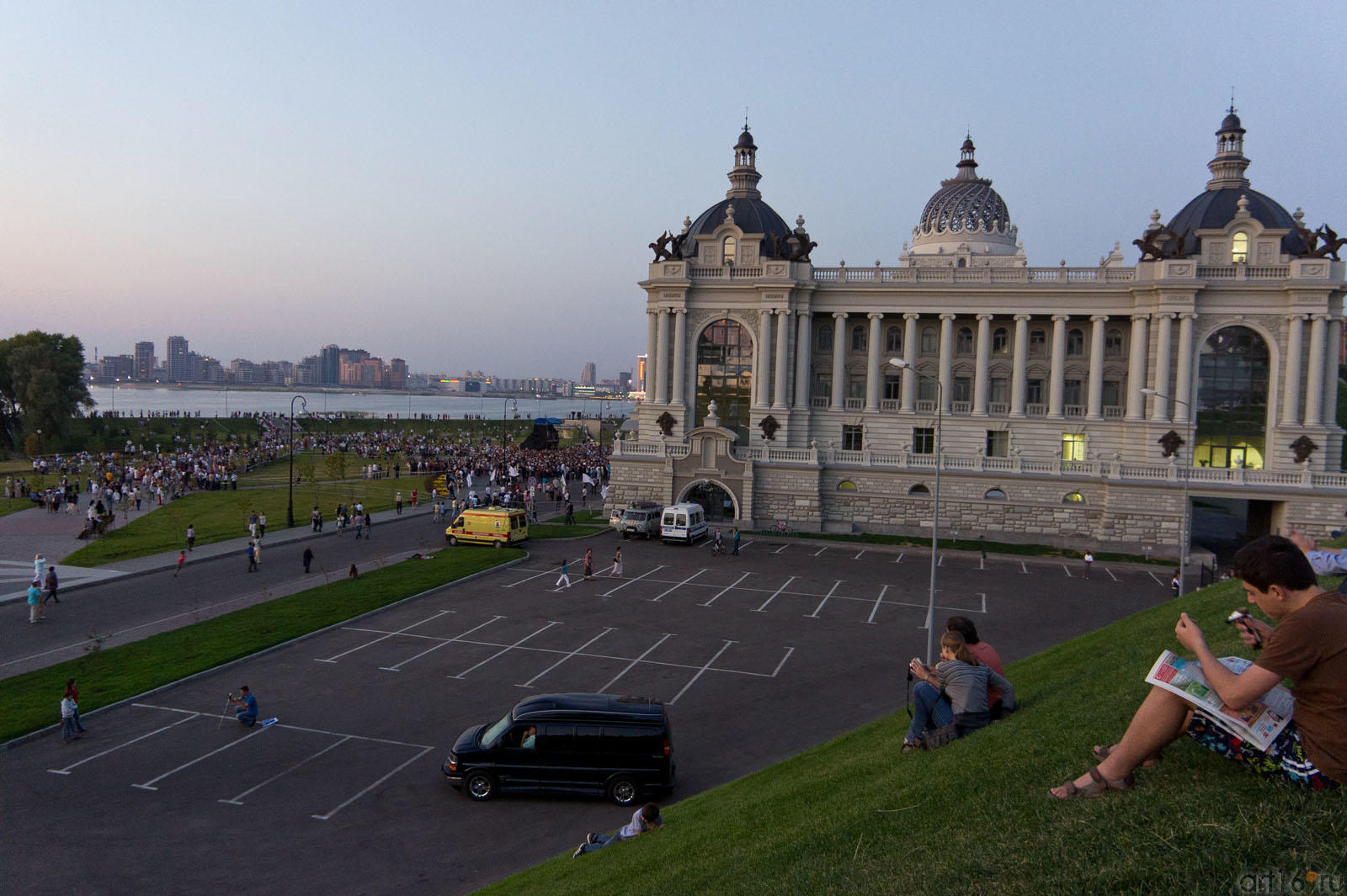 Дворец земледелия::30 августа 2011. Первый оперный фестиваль под открытым небом