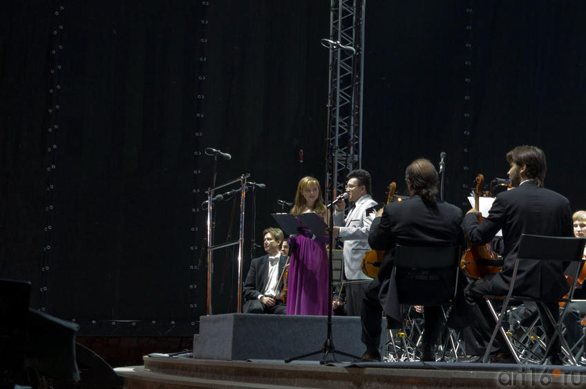 Начало концерта  I Оперного фестиваля под открытым небом::30 августа 2011. Первый оперный фестиваль под открытым небом