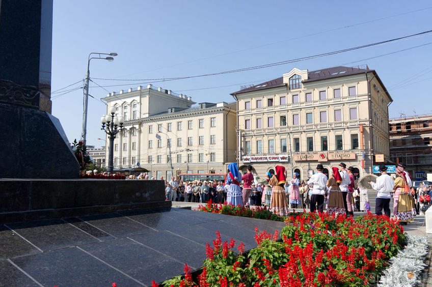 Праздник Поэзии у памятника Г.Тукая::30 августа 2011. День города и Республики Татарстан