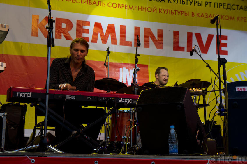 Руслан Воротников (клавишник).  Smooth Jazz Project Paolo::III Международный Фестиваль Современной Культуры Kremlin LIVE'11