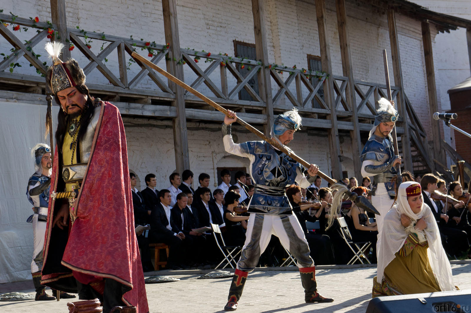 Он в ярости::Опера «Алтынчач» Н.Жиганова, либретто М.Джалиля