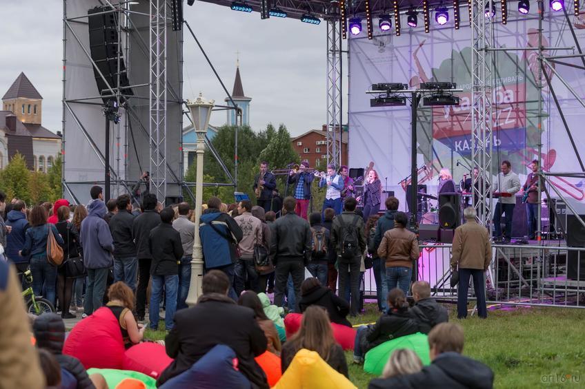 На фестивале «Усадь­ба Jazz» в Казани, 12 сентября 2015::Усадьба джаз