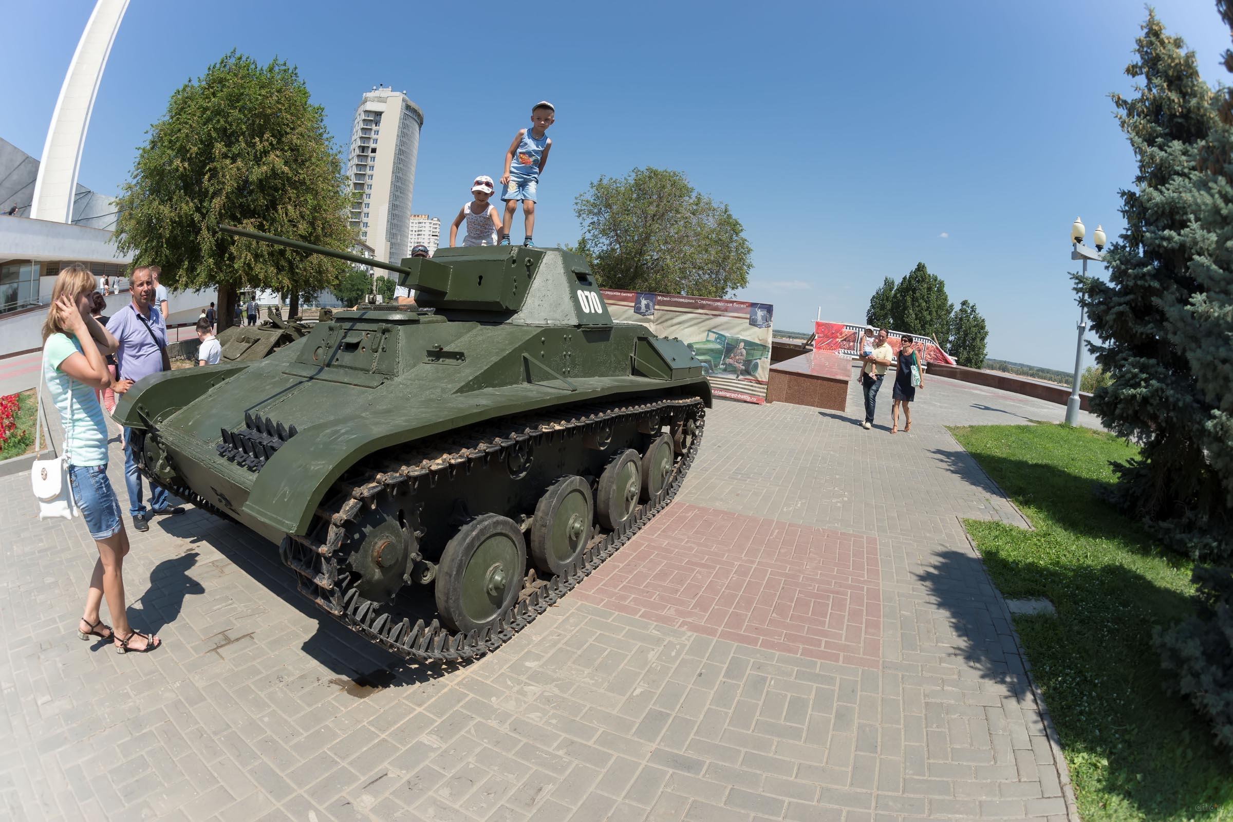 Музей военной техники под открытым небом. Музейный комплекс «Сталинградская битва»::Волгогорад. 2015