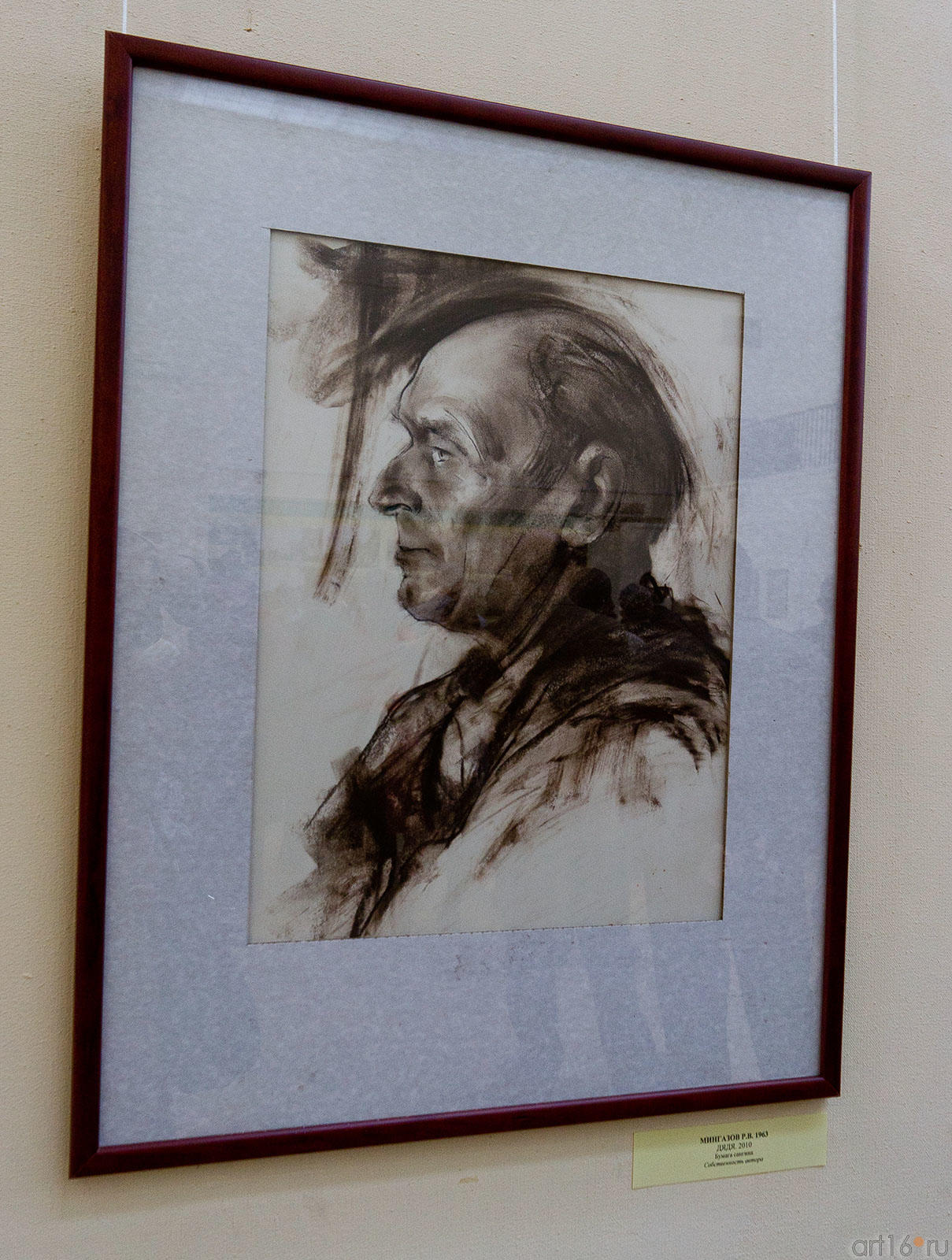 Дядя. 2010.  Мингазов Р.В. 1963::«Дальний Чистополь на Каме…» 