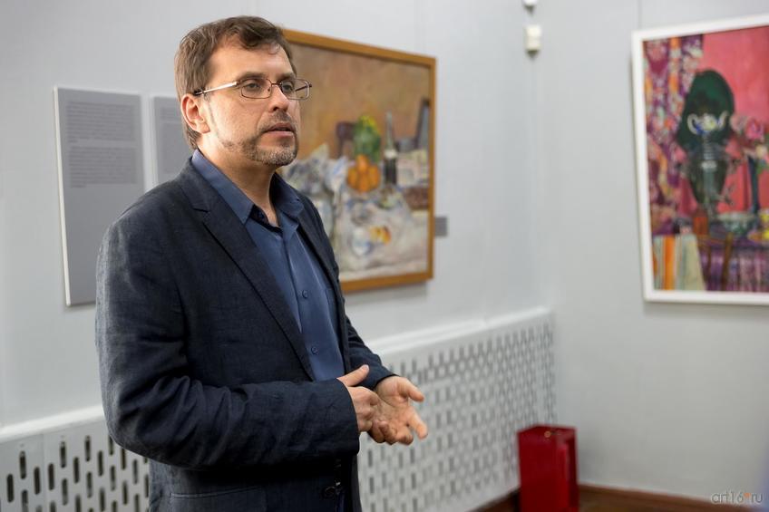 Климов П.В., ведущий научный сотрудник ГРМ::Приглашение к обеду. Поваренная книга