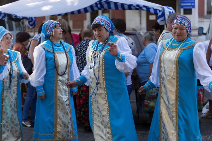 Фото №861756. Фольклорный коллектив на ярмарке в день города Балашов