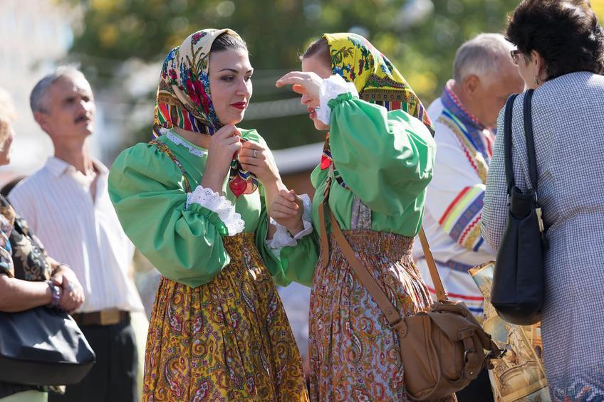  Горожане. Праздник в городе. 26 сентября 2015 года, день города Балашов::Балашов, сентябрь 2015