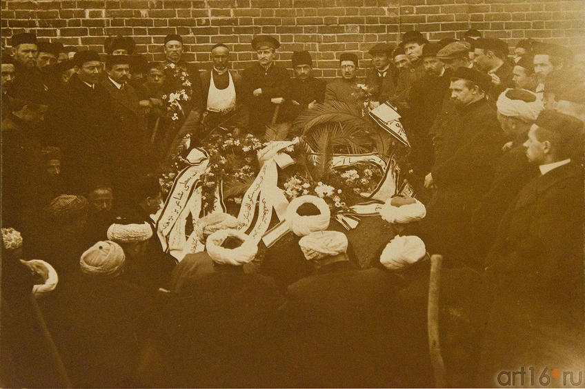 Похороны Г.Тукая. Казань, апрель, 1913::Г. Тукай: «Я устремляюсь в вечность…» - «Ашкынамын… мәңгелеккә»