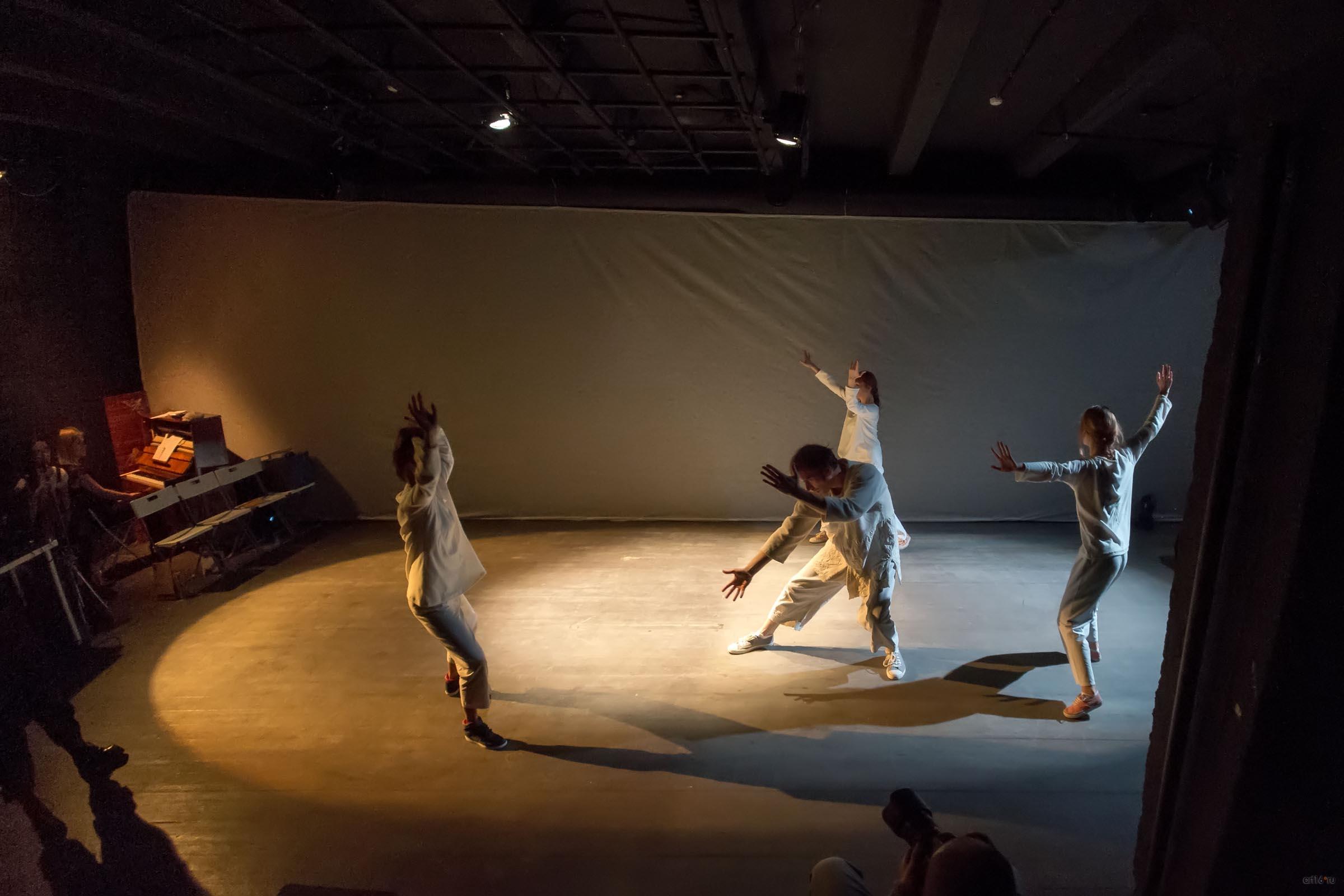 ::Адски божественная комедия