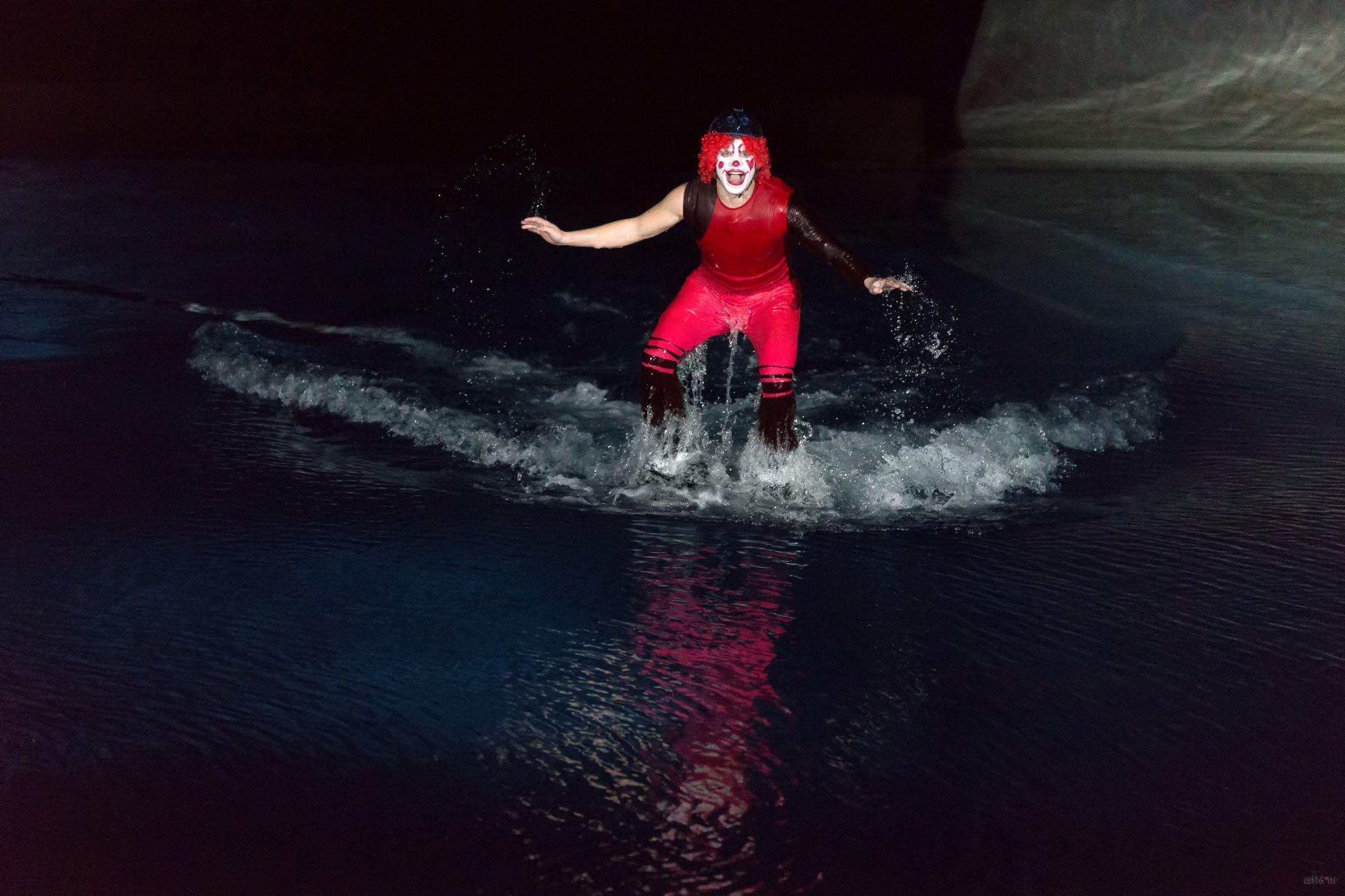 ::Водное шоу М.Киселевой «Страна снов»