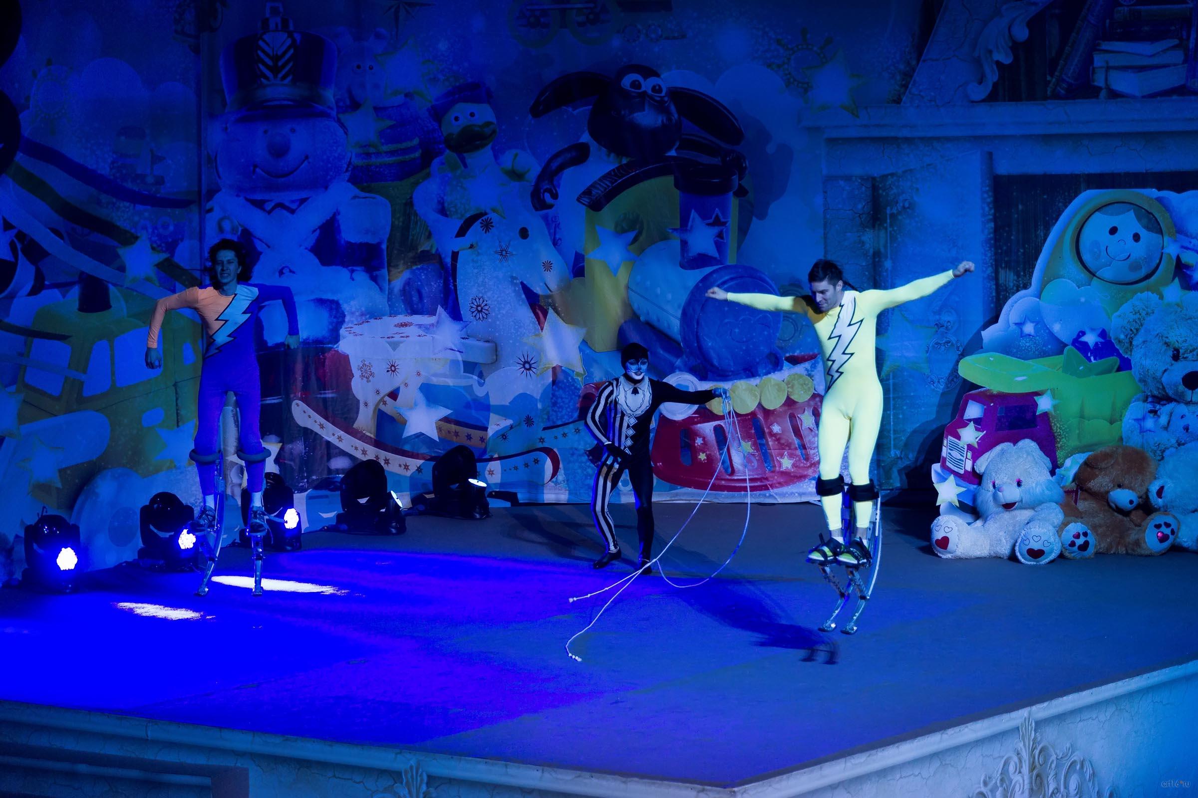 ::Водное шоу М.Киселевой «Страна снов»