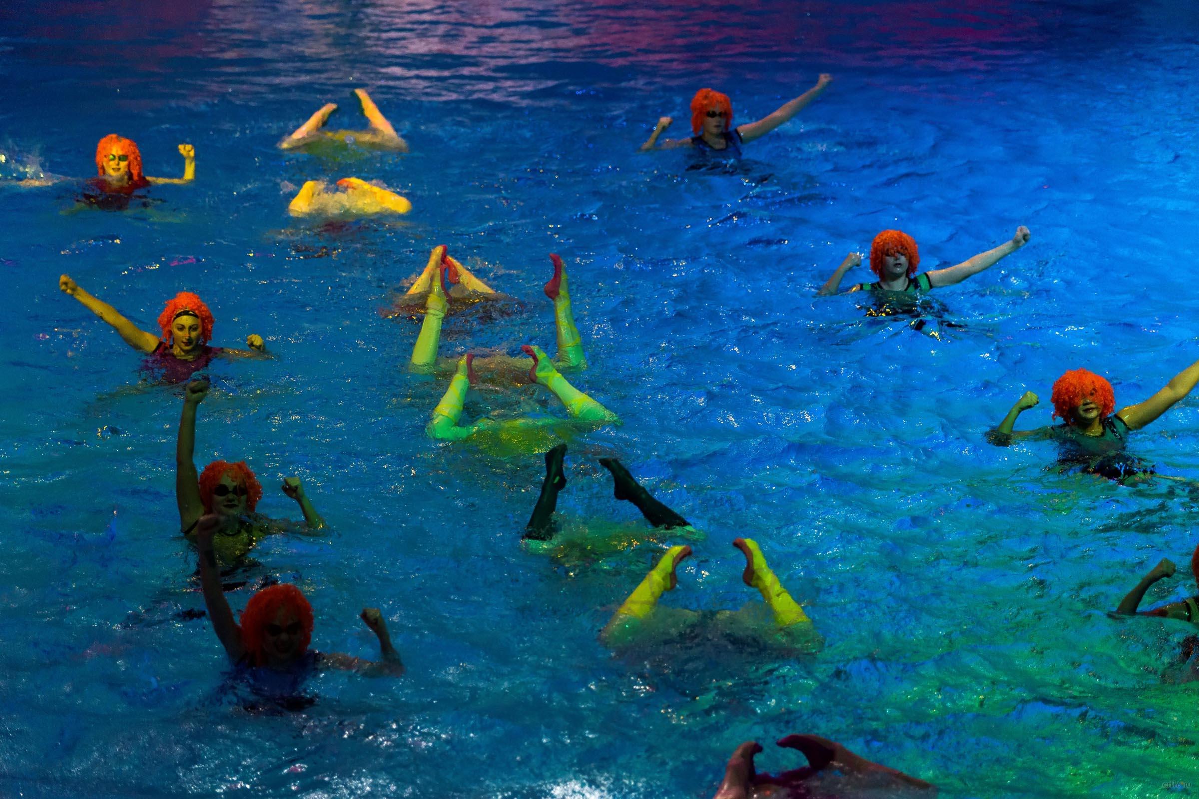 ::Водное шоу М.Киселевой «Страна снов»