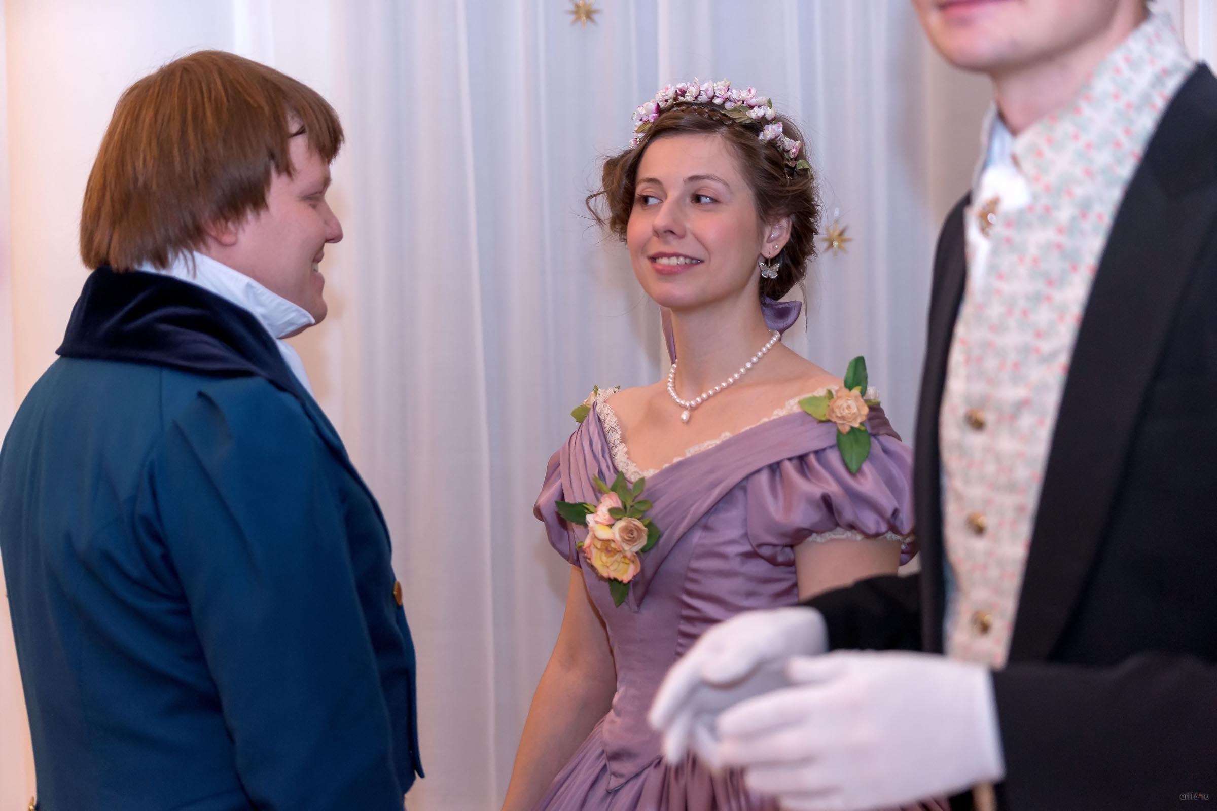 ::Рождественский бал