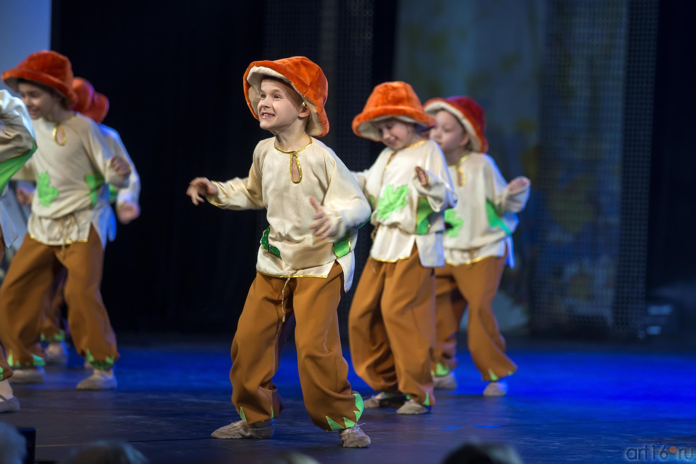 ::Страна поющего соловья — 2016