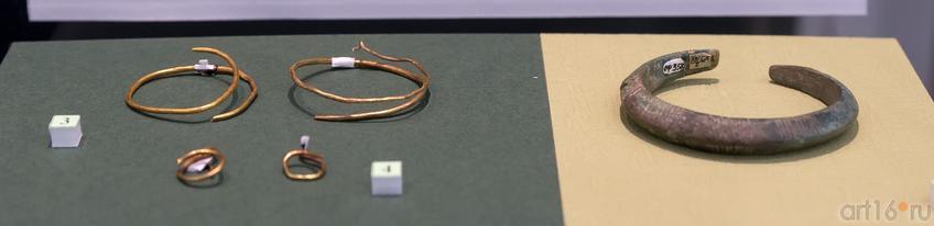 Фото №886467. Височные кольца (IV-II вв. до н.э.) /серьги (IV-III вв. до н.э.) /браслет (V-IV вв.до н.э.)