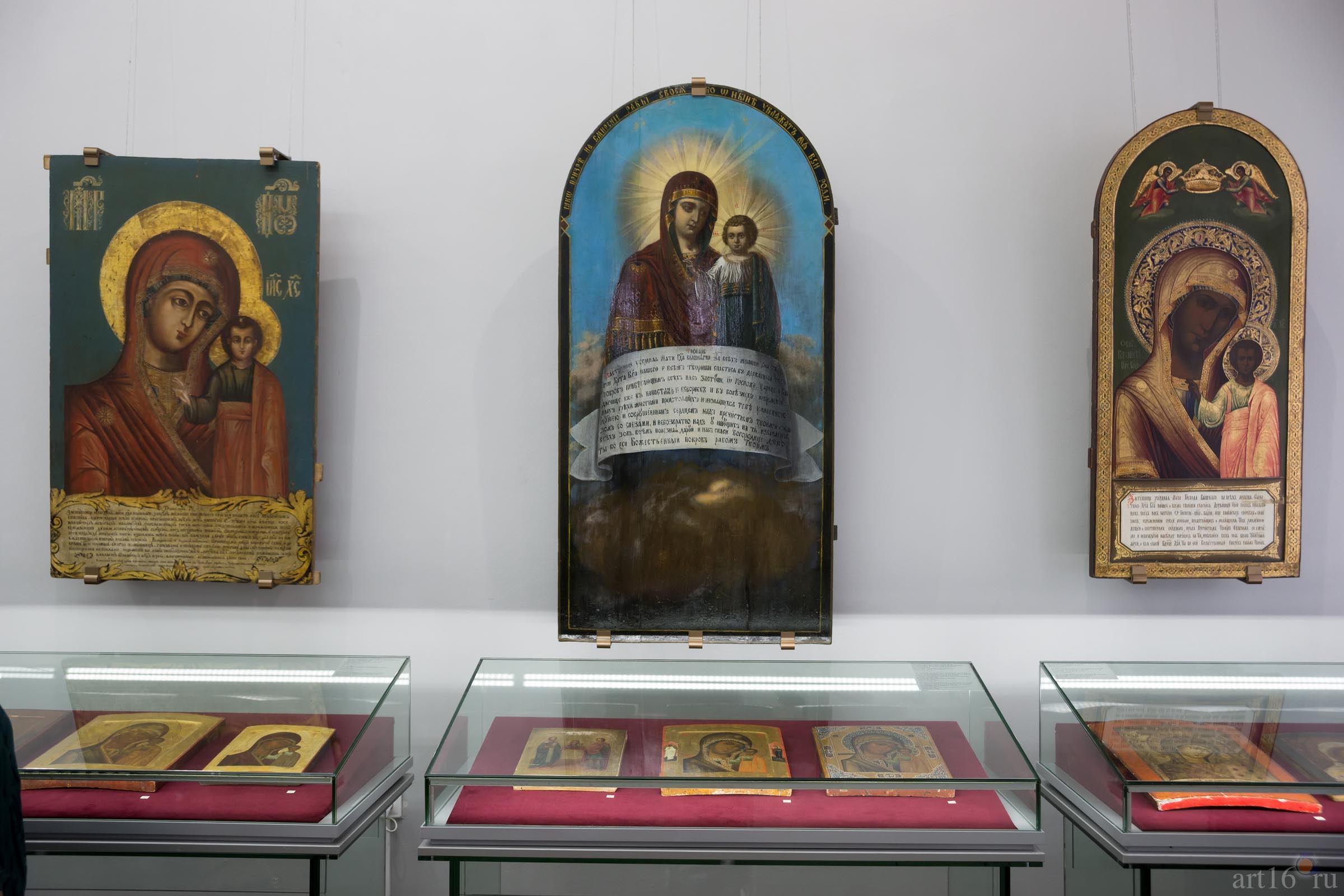 ::Чудотворный Казанский образ Богоматери. Казанский Богородицкий монастырь. Выставка