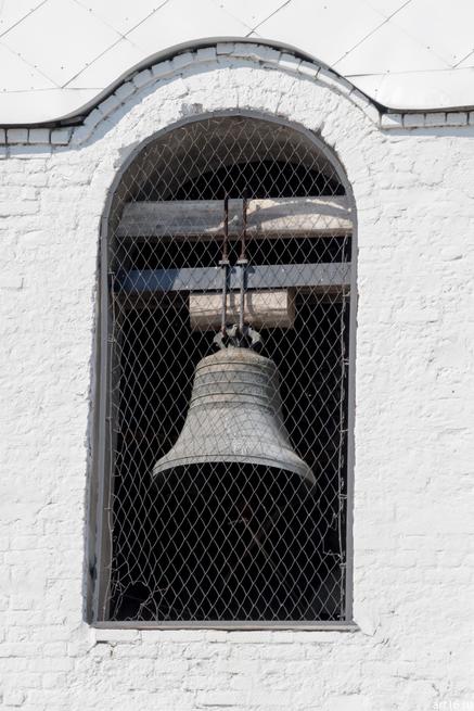 Колокол в звоннице Спасской башни Сызранского кремля::Сызрань 2016