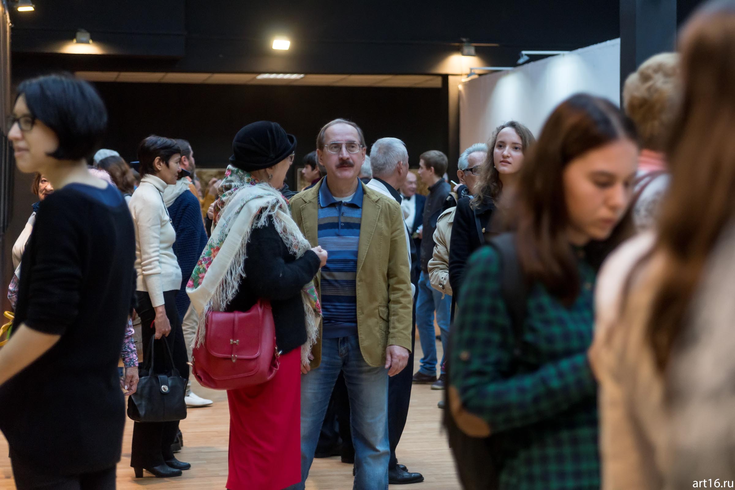 На открытии выставки Надира Альмеева::Надир Альмеев. Персональная выставка «Реминисценции»