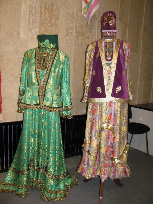 Женский национальный костюм::Казанское полотенце