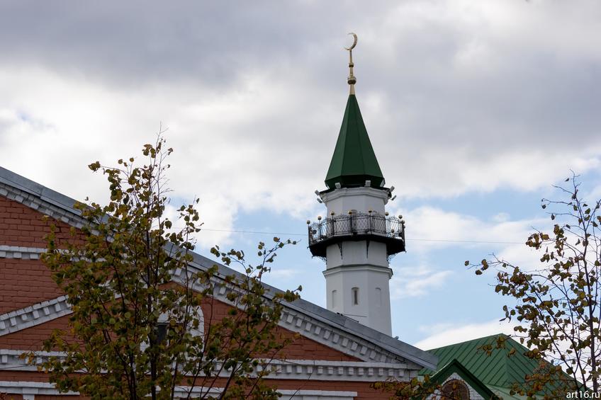 Минарет мечети Аль-Марджани, октябрь 2016::Казань, осень, природа