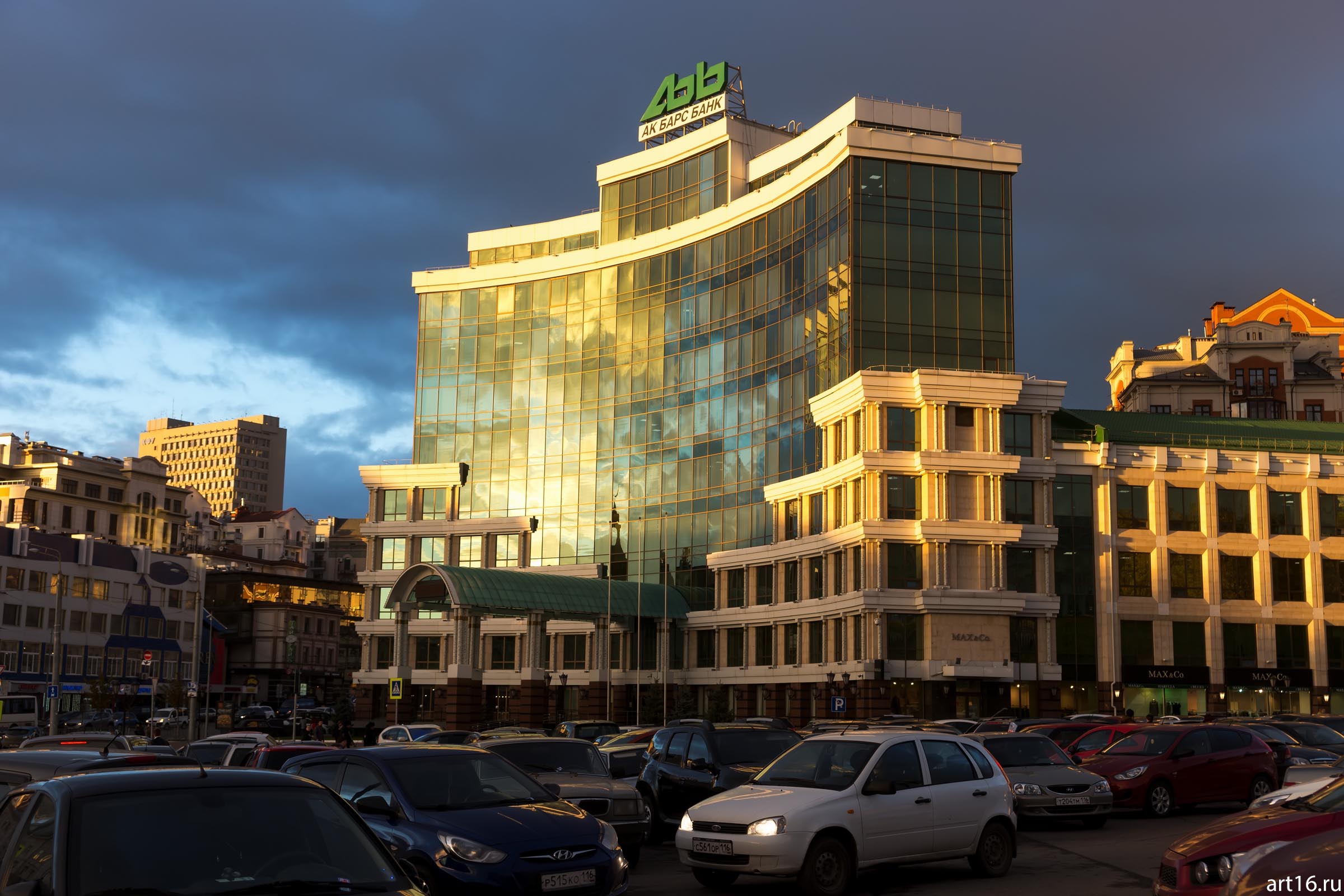 Здание пенсионного фонда::Казань, закат, сумерки, ночь
